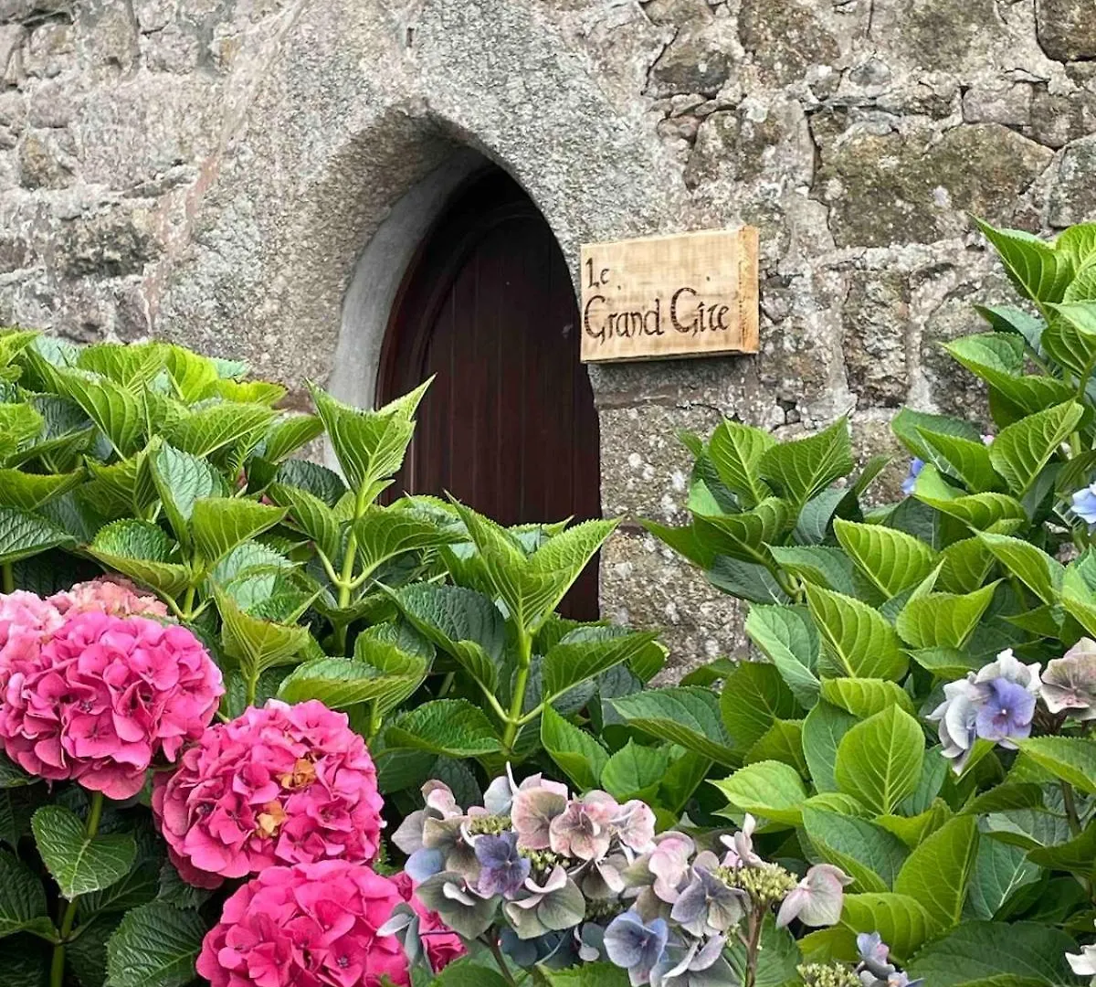 Le Grand Gite De St Nicolas, La Campagne A 5 Min De La Mer Camlez